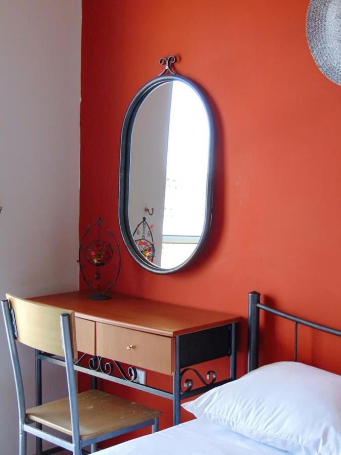 Ferienwohnung The Orange Cactus Sparta Exterior foto